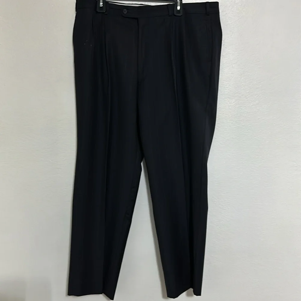 Dario Di Napoli 100% Wool and Cashmere 2 Pieces Suit, Striped Black Color. - Picture 8 of 16